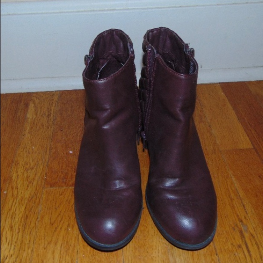 MIA Bergundy heeled boots